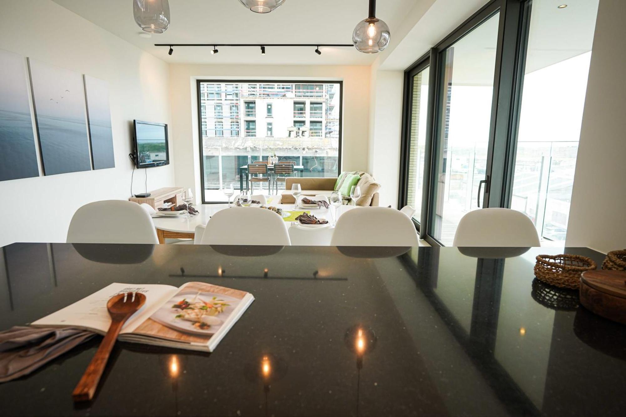 Huswell - Beautiful Apartment With Communal Pool And Gym Oostende Dış mekan fotoğraf